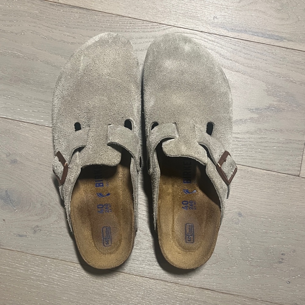 Birkenstock Boston Clog Suede Taupe